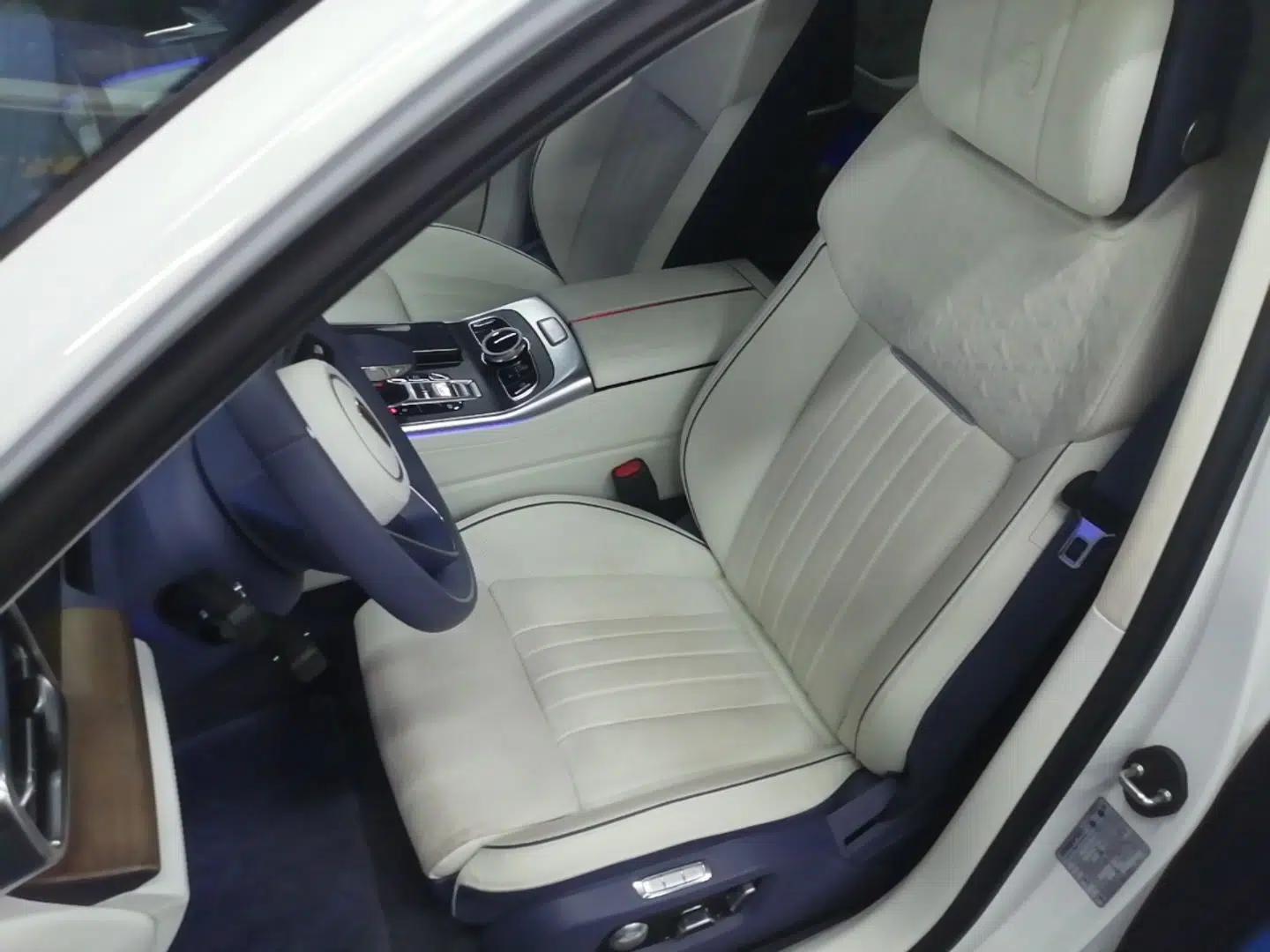 Hongqi H9 2022 3.0T H9+ Premium Custom Edition — миниатюра 17