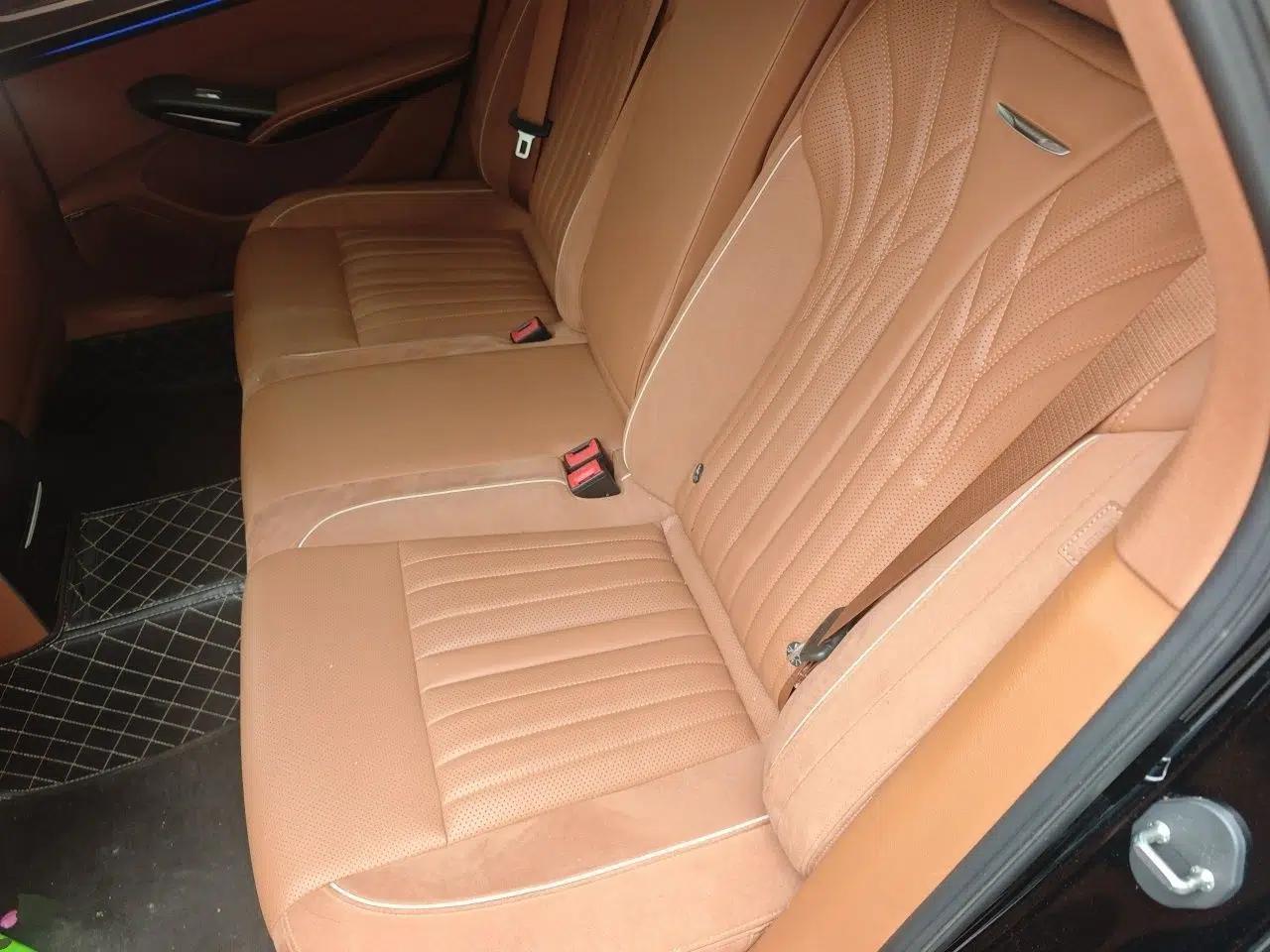 Hongqi H9 2024 2.0T Qixiang Private Style Edition — миниатюра 18