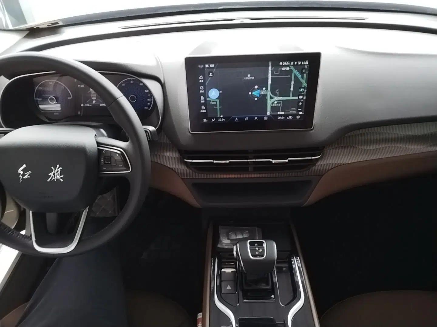 Hongqi E-QM5 2022 431 km Charge & Enjoy Edition — миниатюра 13