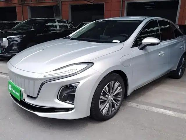 Hongqi E-QM5 2022 431 km Charge & Enjoy Edition