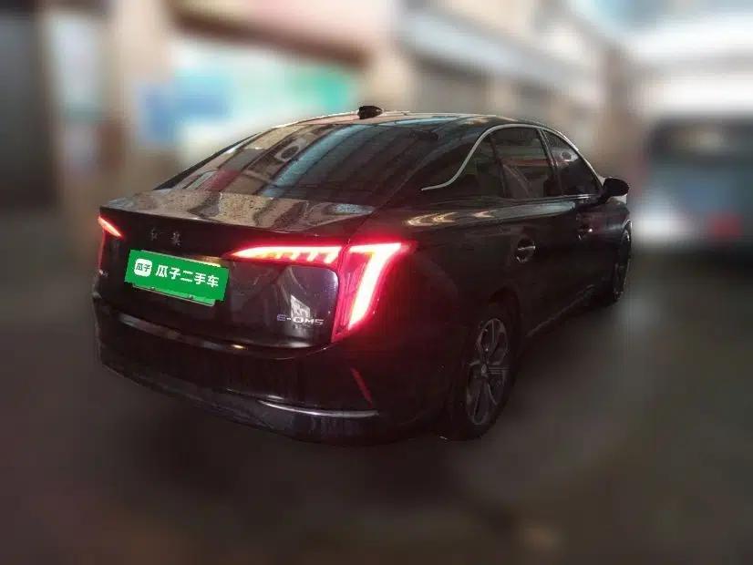 Hongqi E-QM5 2021 Online Booking Charging Basic Edition 5 Seats — миниатюра 6