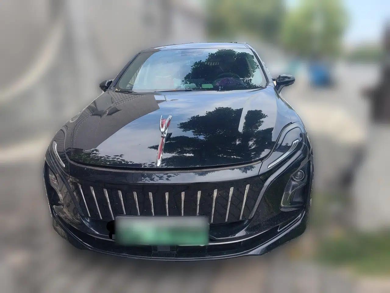 Hongqi E-QM5 2023 620km PLUS — миниатюра 2