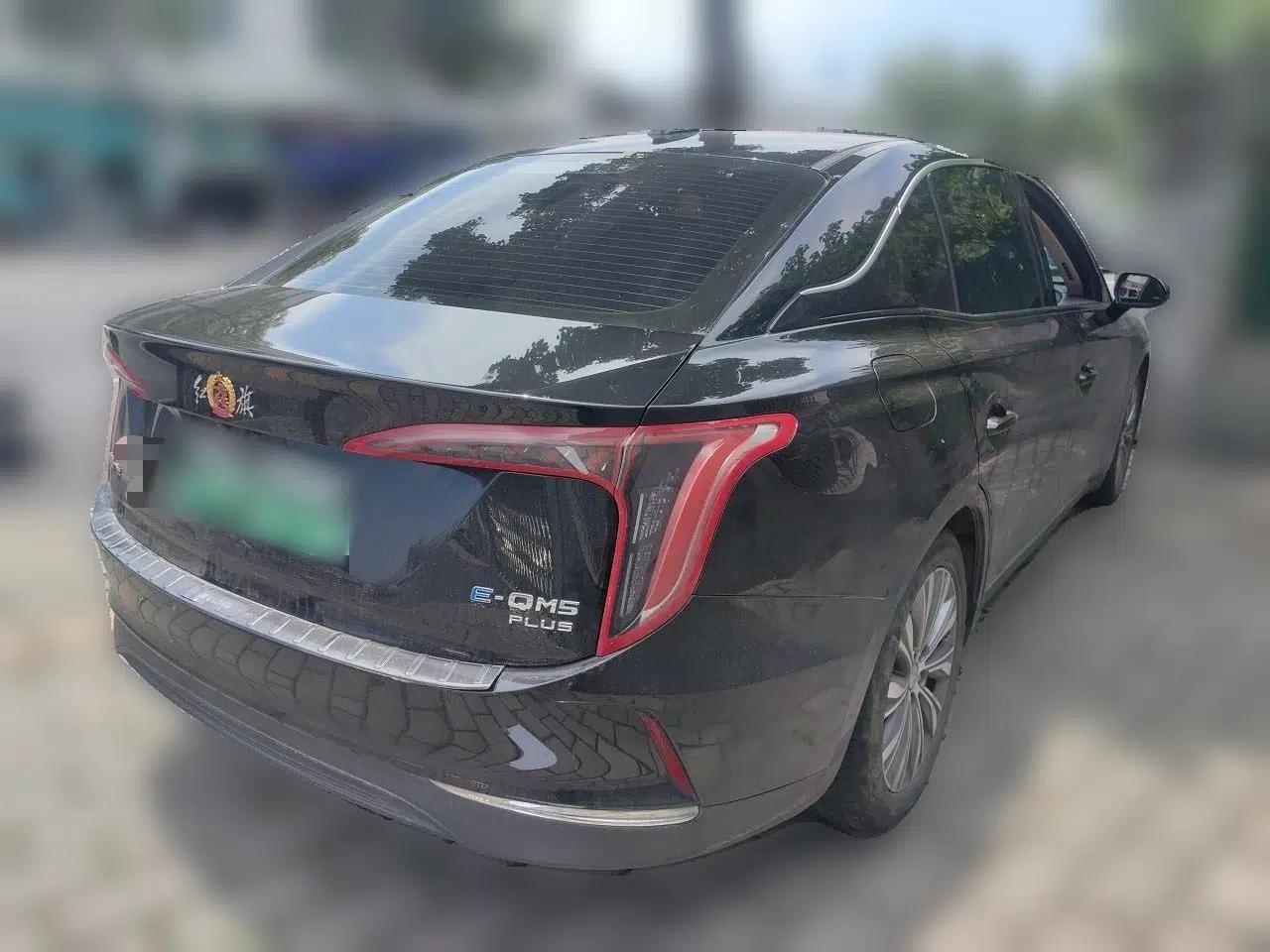 Hongqi E-QM5 2023 620km PLUS — миниатюра 6