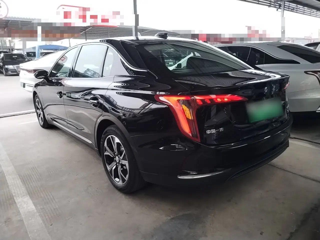 Hongqi E-QM5 2023 Revised Version Basic Travel Edition — миниатюра 4
