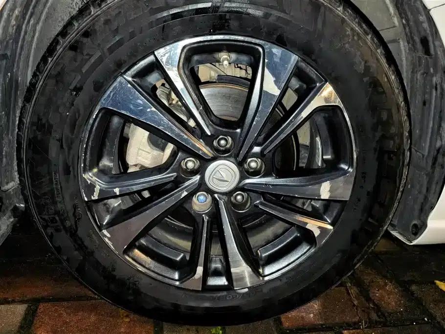 Changan Eado 2021 PLUS Blue Whale NE 1.4T GDI DCT Premium Edition — миниатюра 6