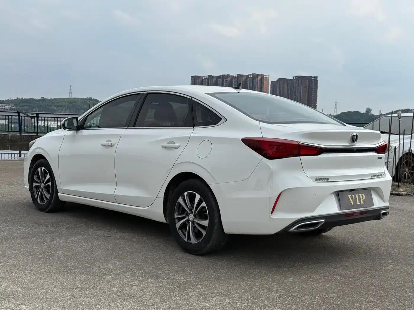 Changan Eado 2021 PLUS Blue Whale NE 1.4T GDI DCT Flagship Edition — миниатюра 11