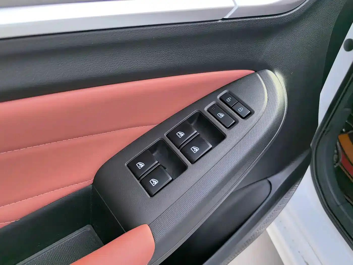 Changan Eado 2024 PLUS Blue Whale NE 1.4T GDI DCT High-Performance Edition — миниатюра 10