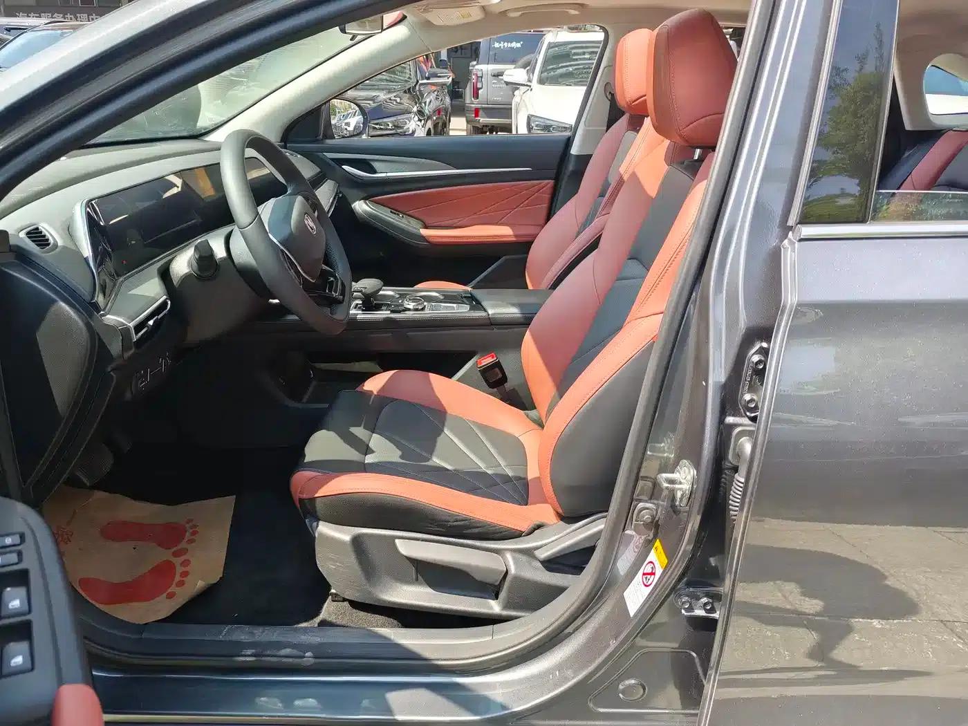 Changan Eado 2023 Enjoy Edition PLUS Blue Whale NE 1.4T GDI DCT Premium Edition — миниатюра 6