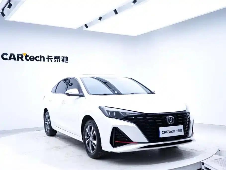 Changan Eado 2023 Enjoy Edition PLUS Blue Whale NE 1.4T GDI DCT Premium Edition — миниатюра 4