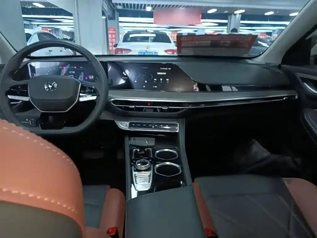 Changan Eado 2023 Enjoy Edition PLUS Blue Whale NE 1.4T GDI DCT Premium Edition — миниатюра 10