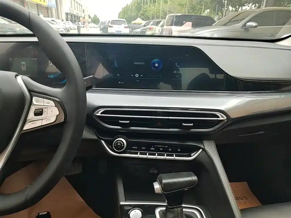 Changan Eado 2020 PLUS Million Edition 1.6L GDI CVT Luxury — миниатюра 13