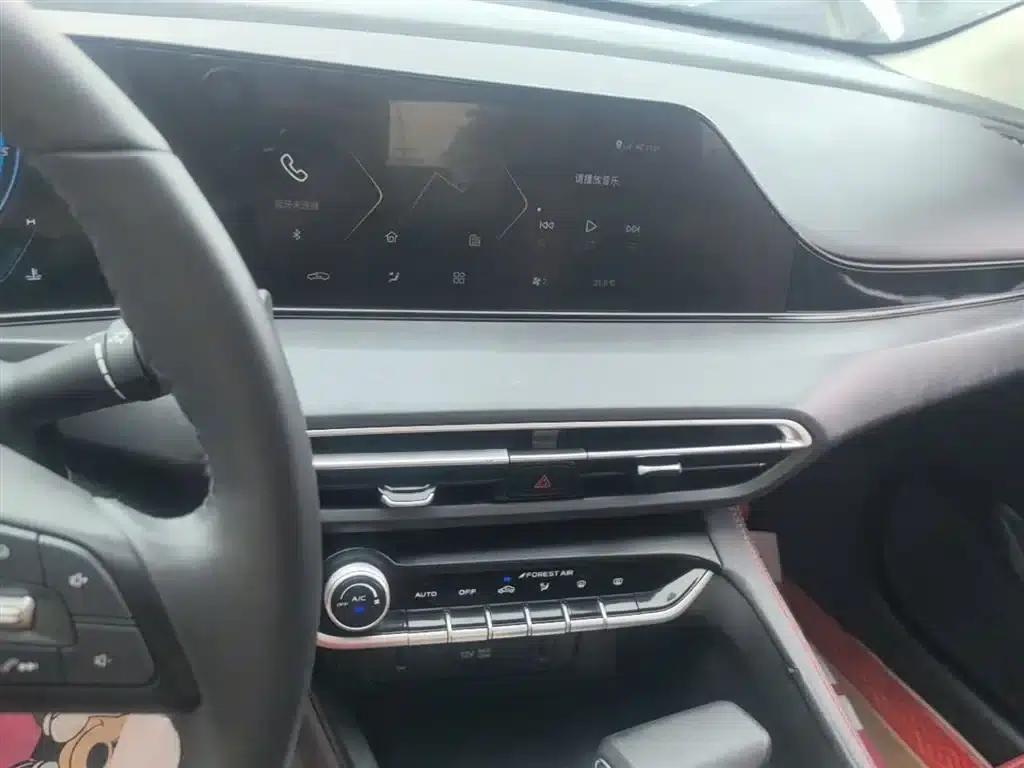 Changan Eado 2021 PLUS Blue Whale NE 1.4T GDI DCT Premium Edition — миниатюра 13