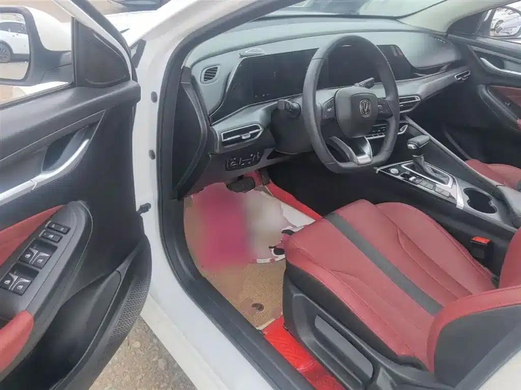 Changan Eado 2021 PLUS Blue Whale NE 1.4T GDI DCT Premium Edition — миниатюра 16