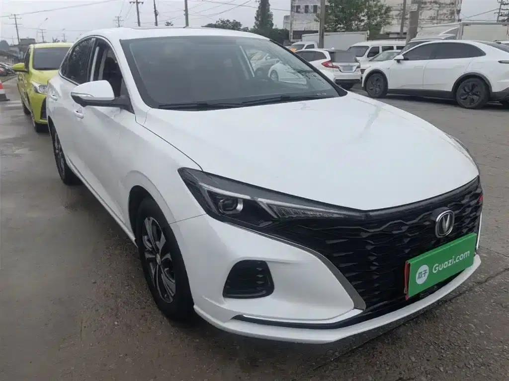 Changan Eado 2021 PLUS Blue Whale NE 1.4T GDI DCT Premium Edition — миниатюра 4