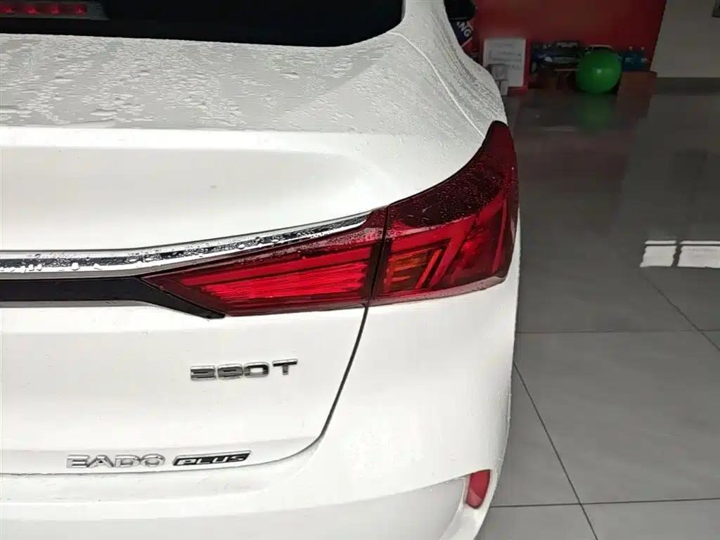 Changan Eado 2021 PLUS Blue Whale NE 1.4T GDI DCT Premium Edition — миниатюра 8