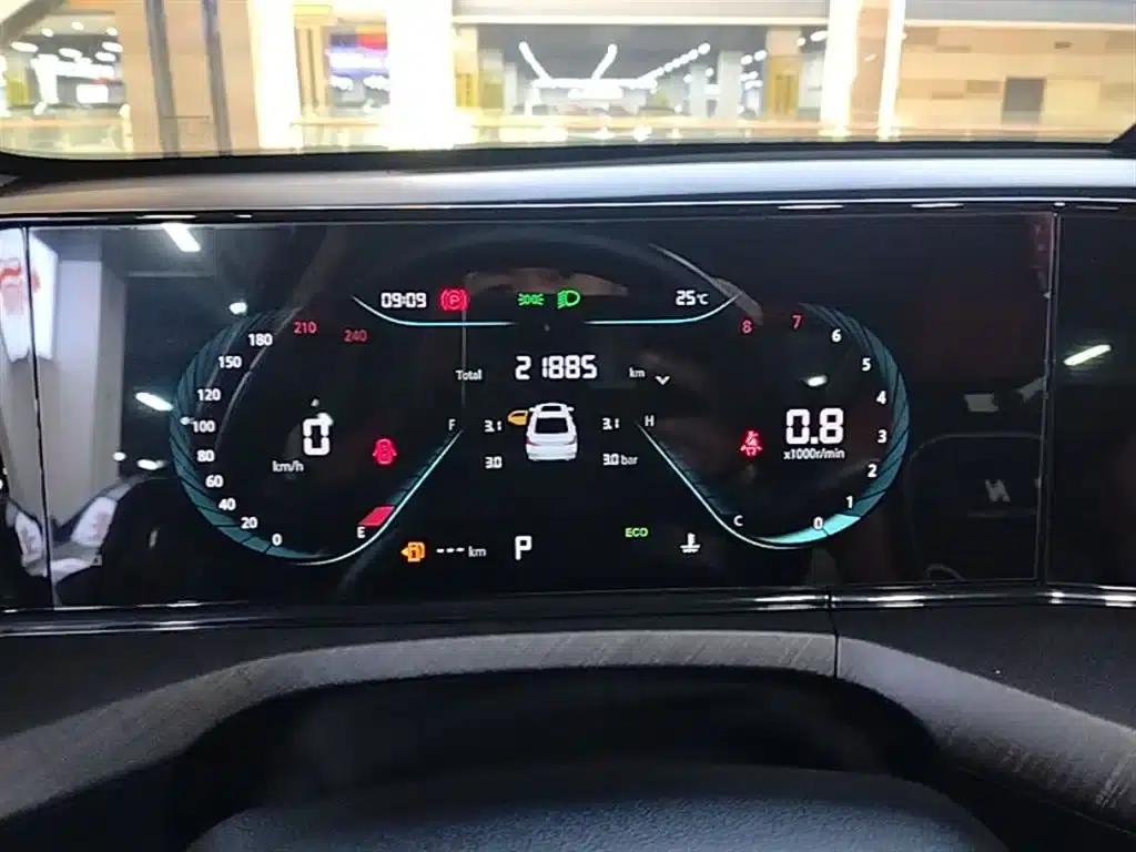 Changan Eado 2022 PLUS Blue Whale NE 1.4T GDI DCT Premium Edition — миниатюра 12
