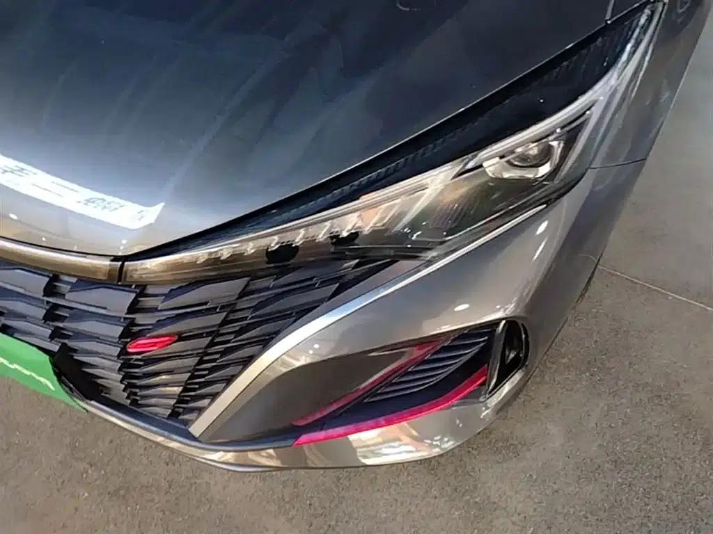 Changan Eado 2022 PLUS Blue Whale NE 1.4T GDI DCT Premium Edition — миниатюра 24
