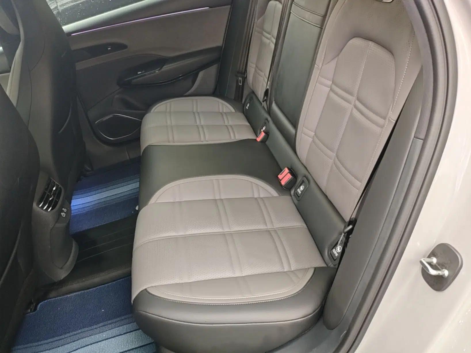Hongqi EH7 2024 690 Pro — миниатюра 20
