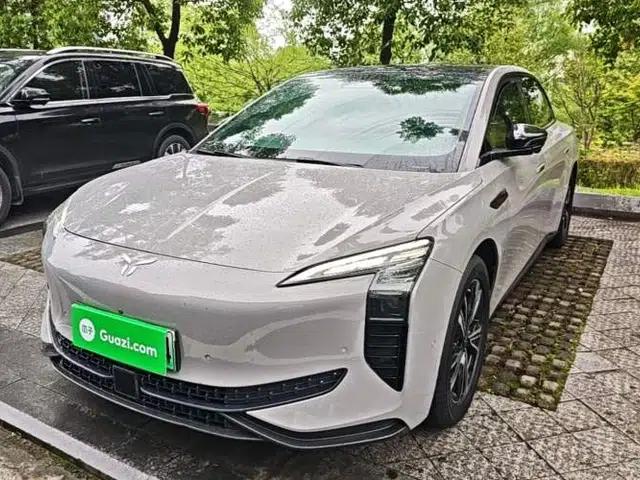 Hongqi EH7 2024 690 Pro