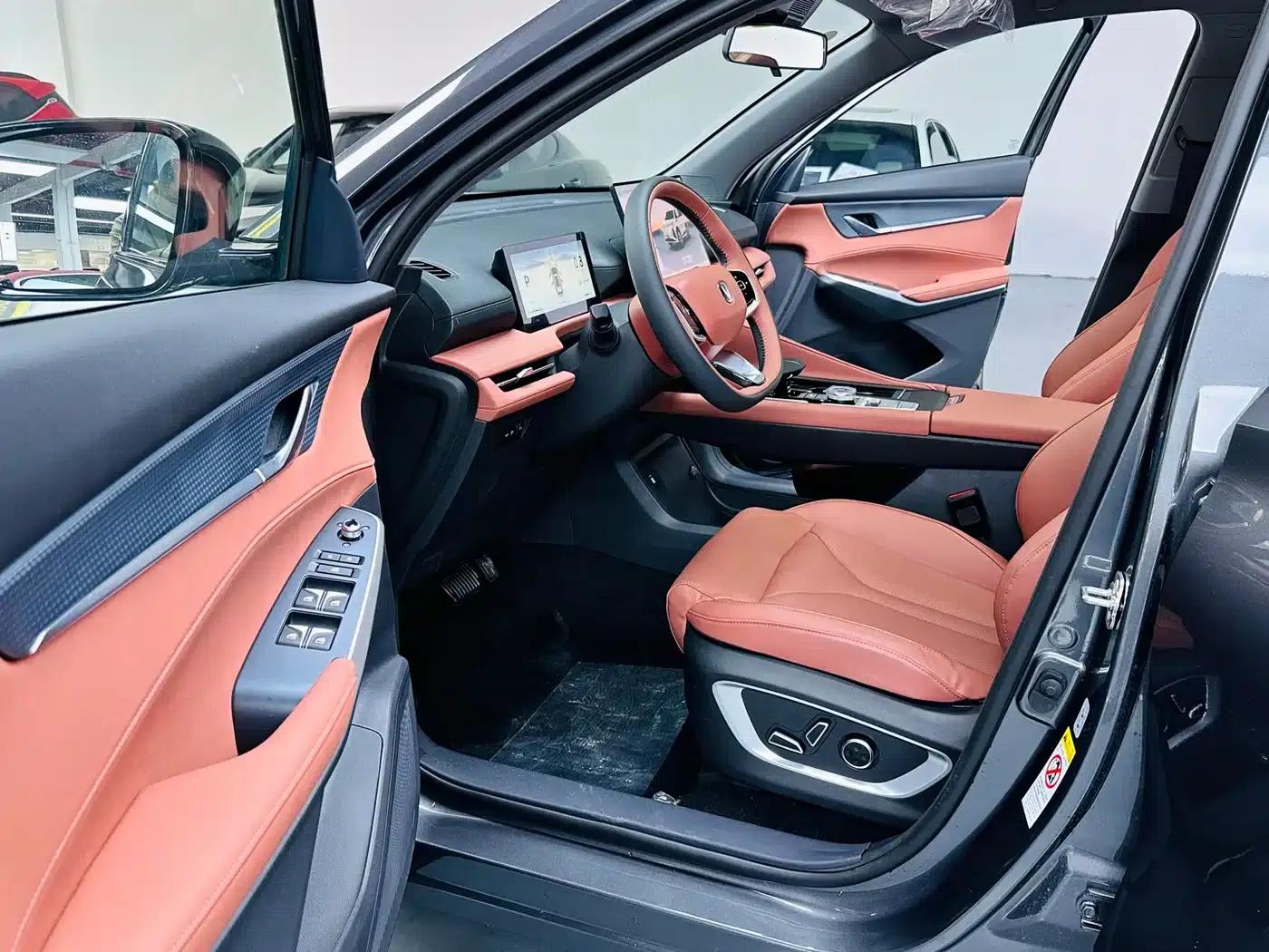 Changan CS75PLUS 2026 Smart Champion Edition 1.5T New Blue Whale Intelligent Navigation Model — миниатюра 4