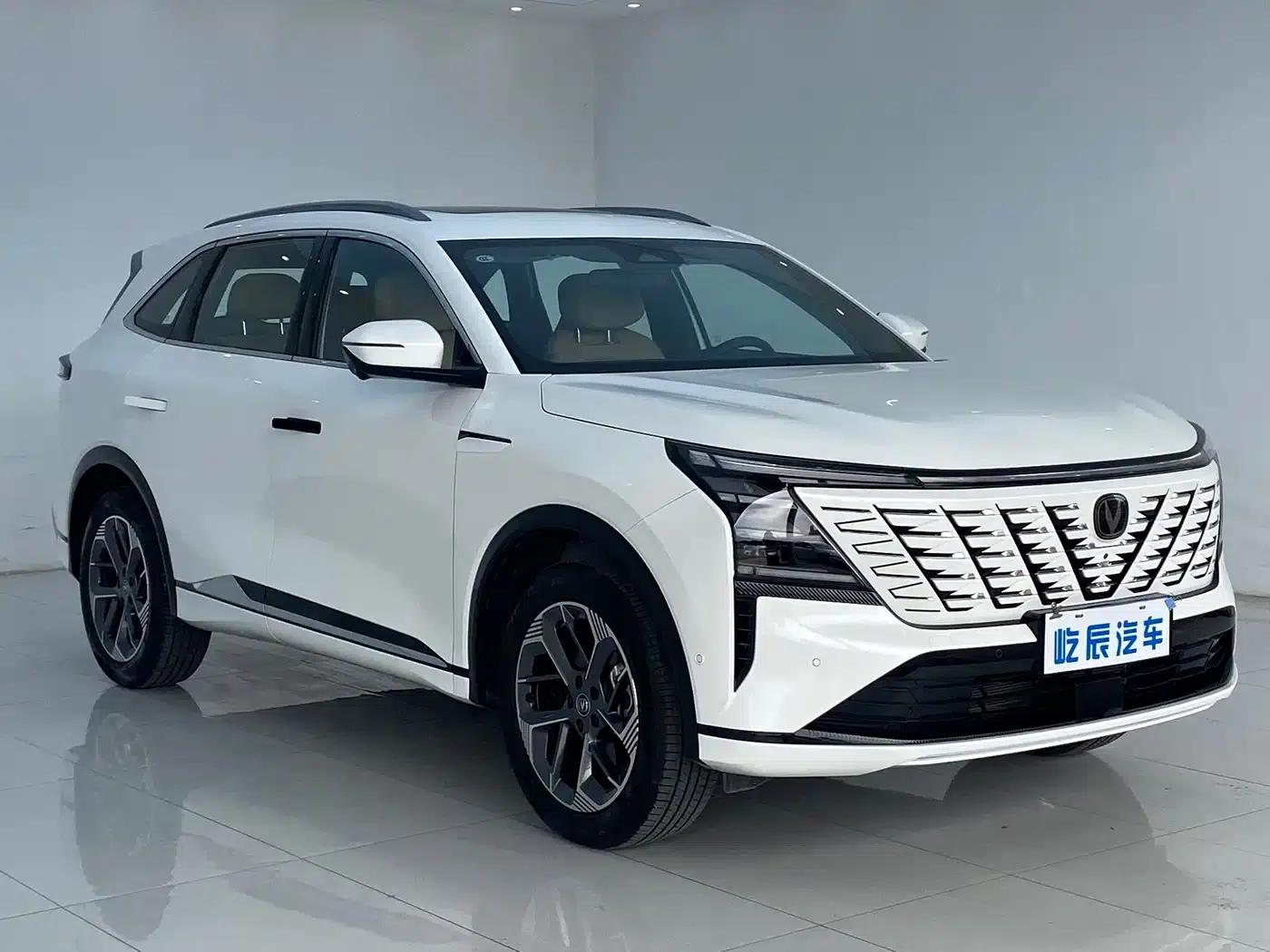 Changan CS75PLUS 2023 Model, Third Generation, 1.5T Automatic Navigation Edition — миниатюра 3