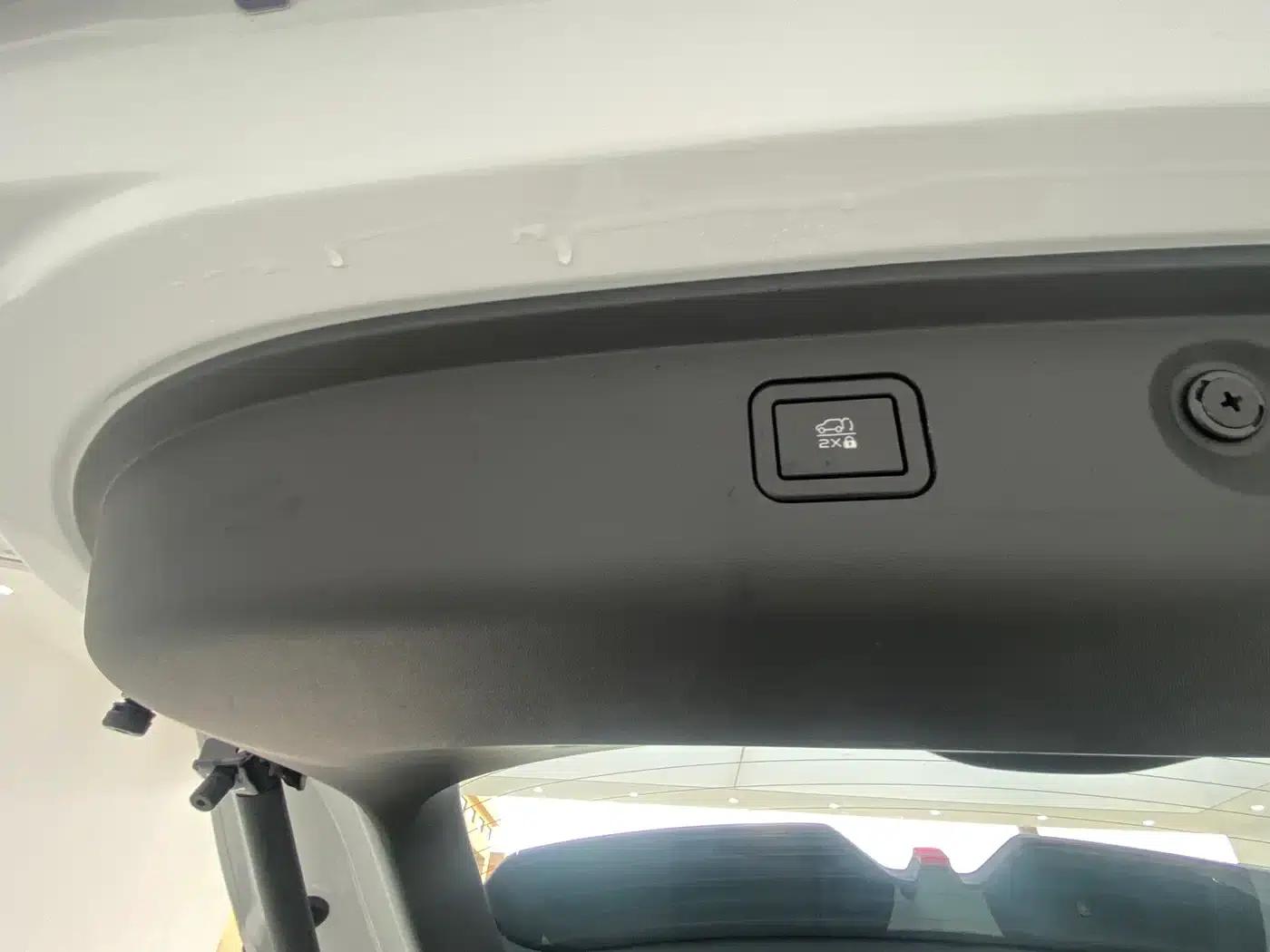 Changan CS75PLUS 2023 Model, Third Generation, 1.5T Automatic Navigation Edition — миниатюра 24
