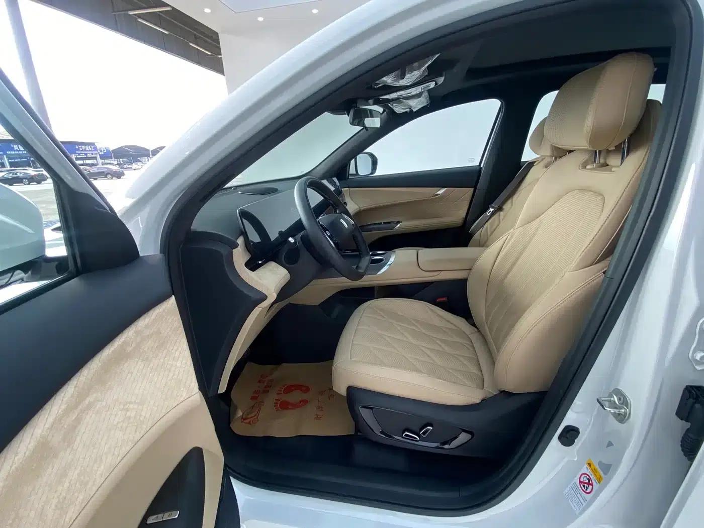 Changan CS75PLUS 2023 Model, Third Generation, 1.5T Automatic Navigation Edition — миниатюра 7