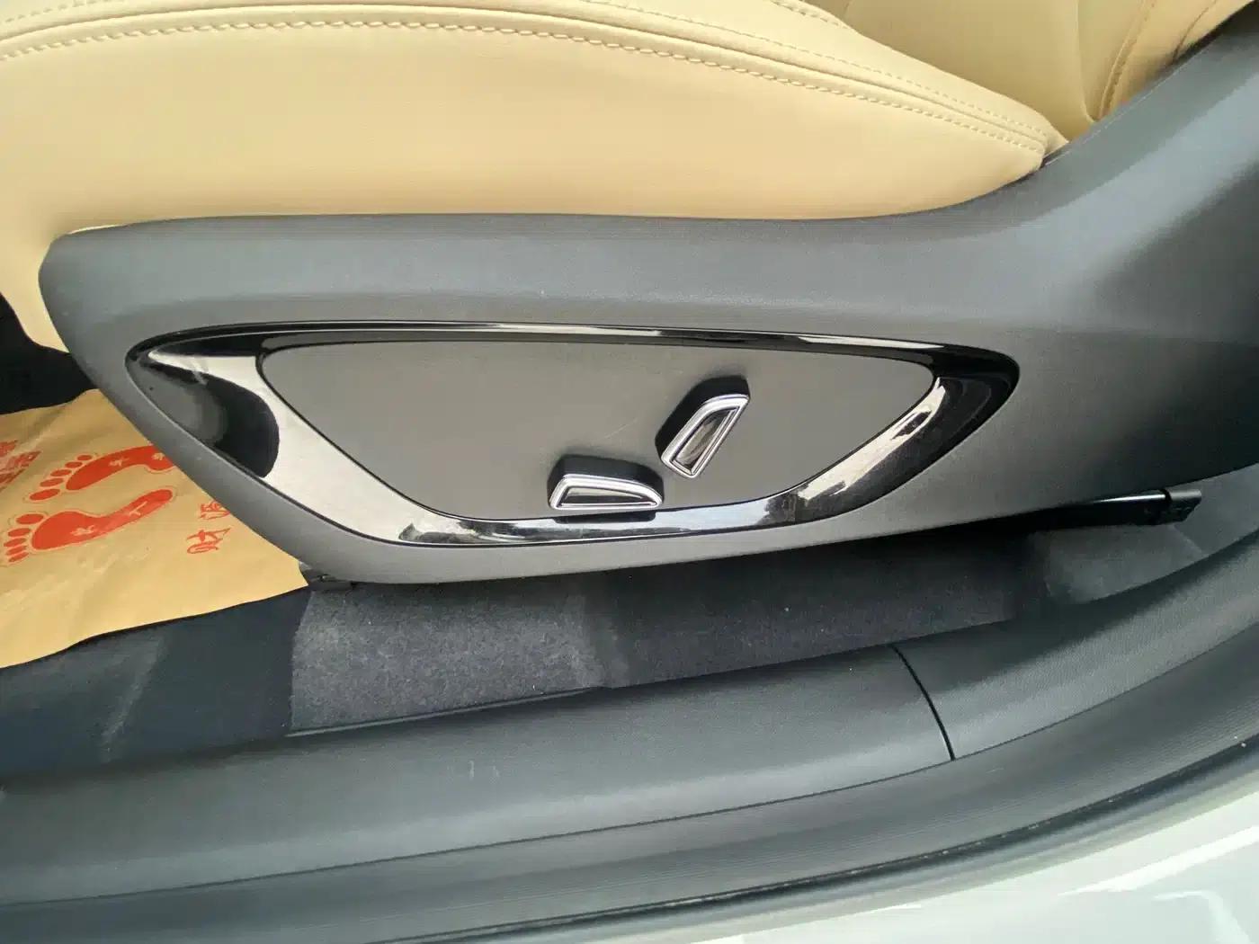 Changan CS75PLUS 2023 Model, Third Generation, 1.5T Automatic Navigation Edition — миниатюра 9