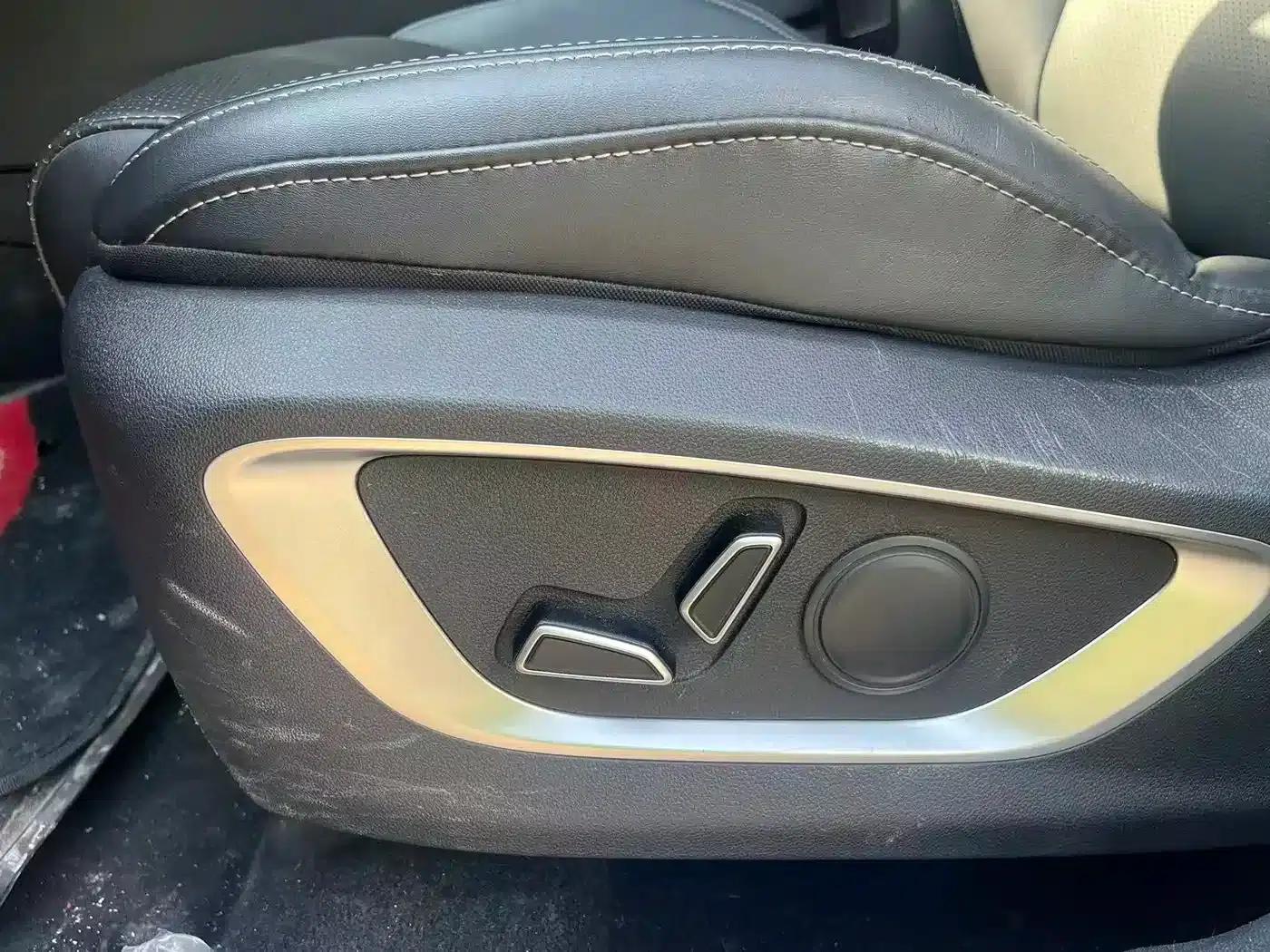 Changan CS75PLUS 2022 Classic Edition 1.5T Automatic Pioneer Model — миниатюра 11