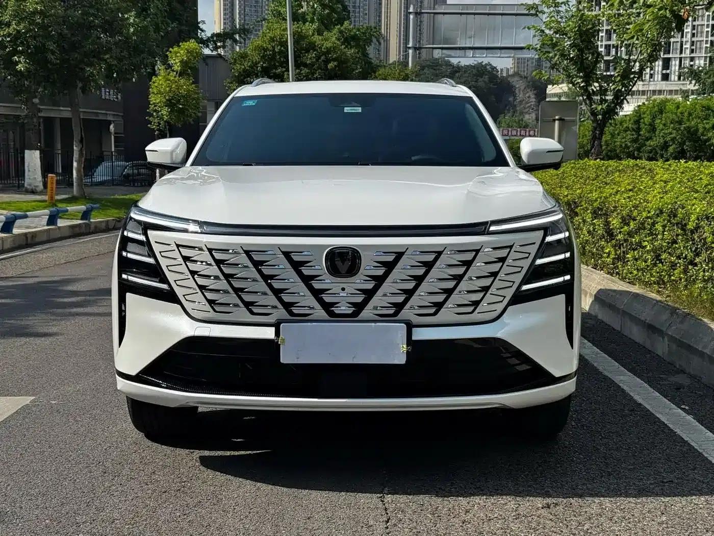 Changan CS75PLUS 2025 Fourth Generation 1.5T New Blue Whale Smart Premium Edition — миниатюра 2