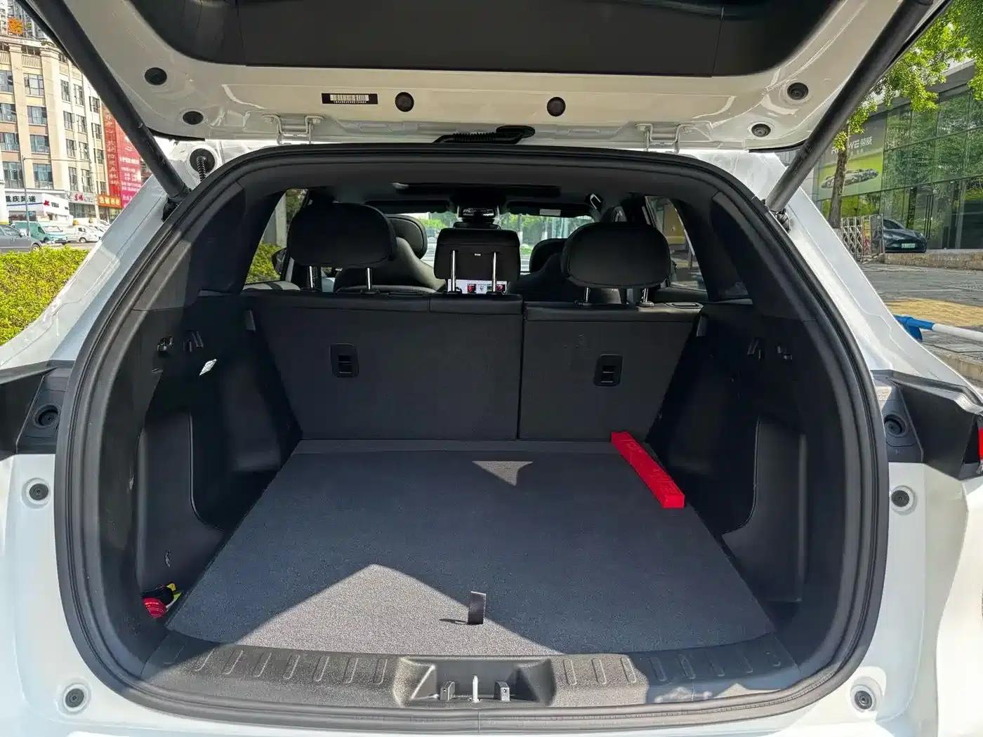 Changan CS75PLUS 2025 Fourth Generation 1.5T New Blue Whale Smart Premium Edition — миниатюра 29