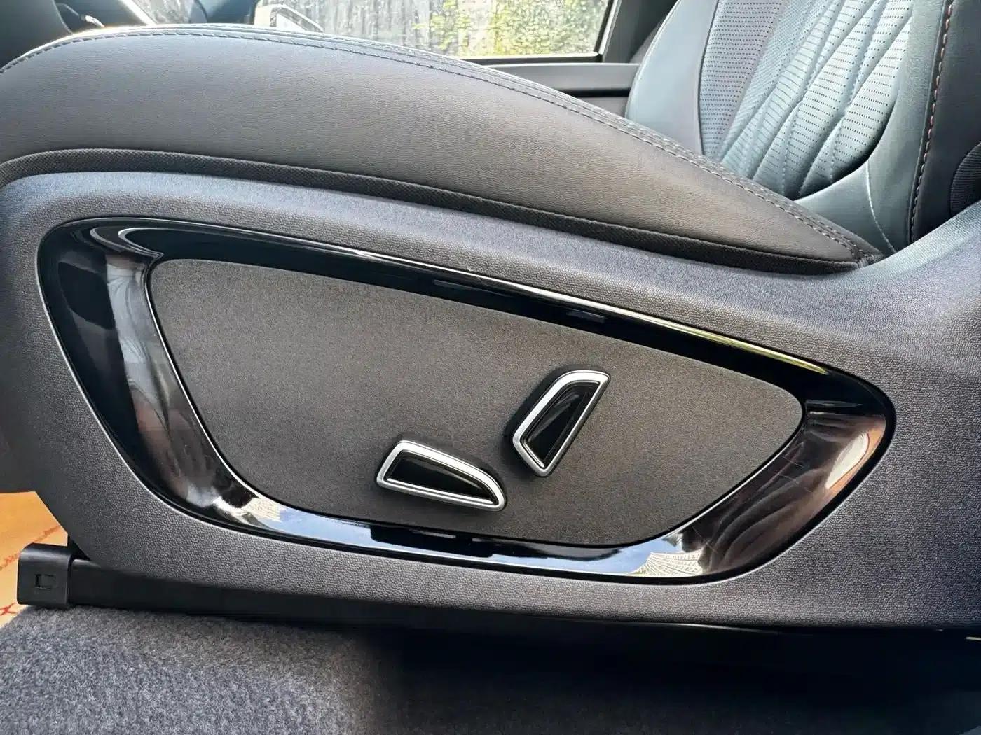 Changan CS75PLUS 2025 Fourth Generation 1.5T New Blue Whale Smart Premium Edition — миниатюра 6