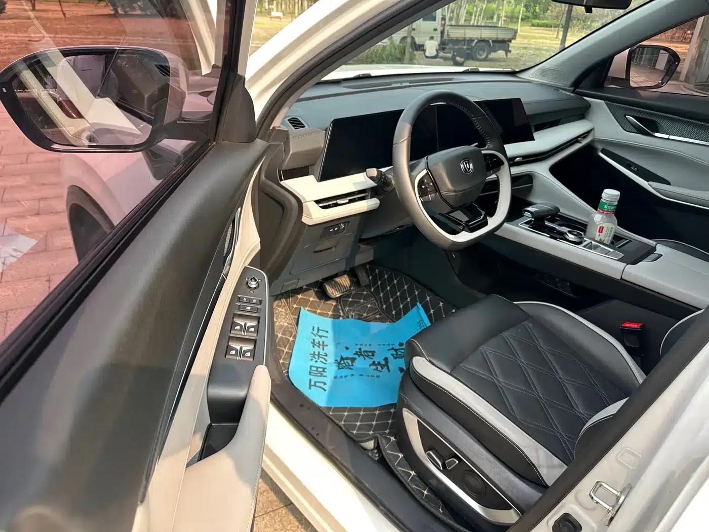 Changan CS75PLUS 2023 Model, Third Generation, 1.5T Automatic Premium Edition — миниатюра 7