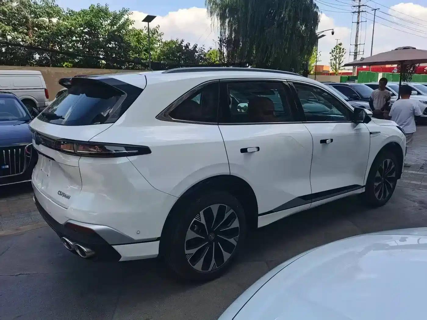 Changan CS75PLUS 2025, Fourth Generation Ultra 2.0T, New Blue Whale Smart Engine Edition — миниатюра 16