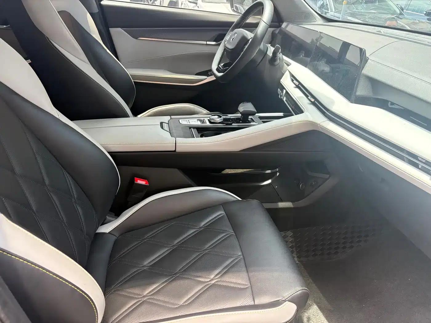 Changan CS75PLUS 2023 Model, Third Generation, 1.5T Automatic Luxury Edition — миниатюра 5