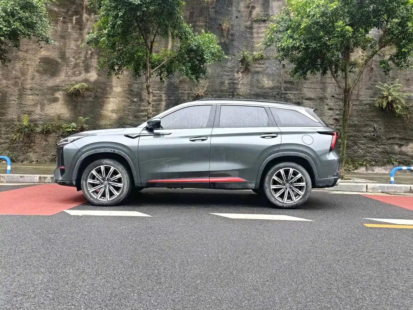 Changan CS75PLUS 2022 Second Generation 2.0T Automatic Premium Edition — миниатюра 18