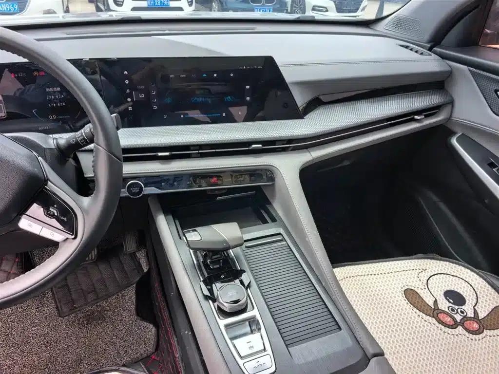 Changan CS75PLUS 2022 Second Generation 1.5T Automatic Premium Edition — миниатюра 13