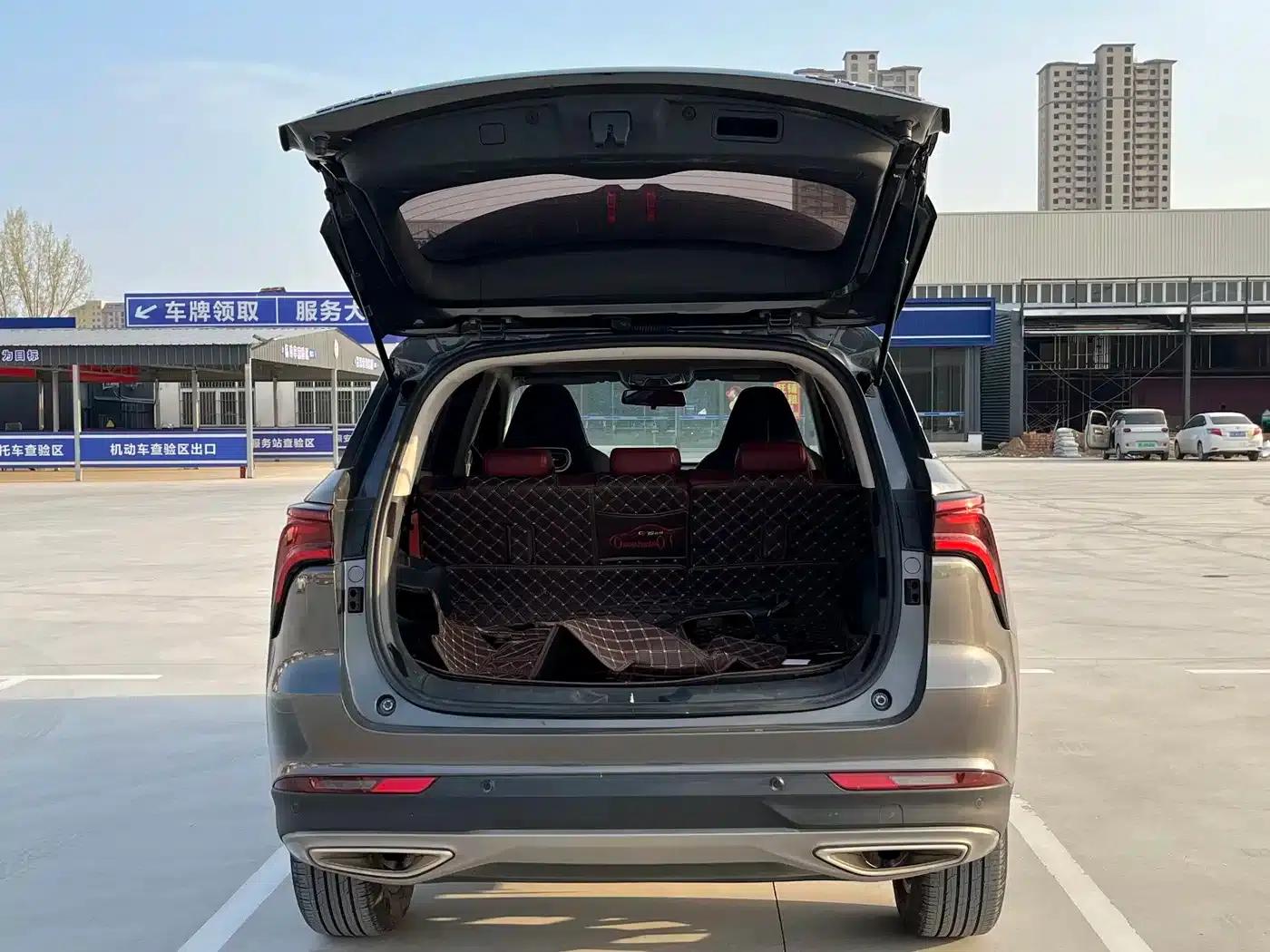 Changan CS75PLUS 2022 Classic Edition 1.5T Automatic Pioneer Model — миниатюра 13