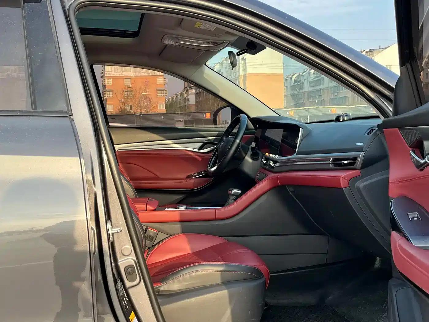 Changan CS75PLUS 2022 Classic Edition 1.5T Automatic Pioneer Model — миниатюра 9