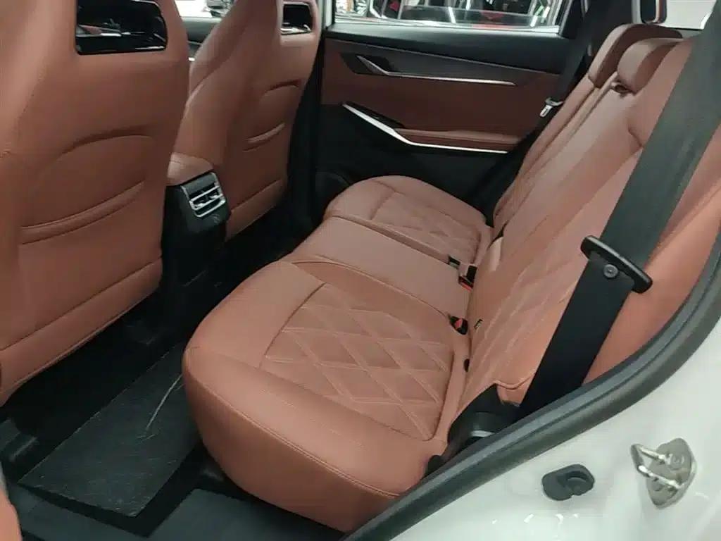 Changan CS75PLUS 2023 Model, Third Generation, 1.5T Automatic Premium Edition — миниатюра 17