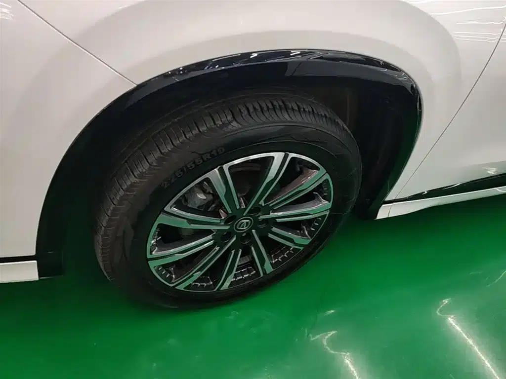 Changan CS75PLUS 2023 Model, Third Generation, 1.5T Automatic Premium Edition — миниатюра 23