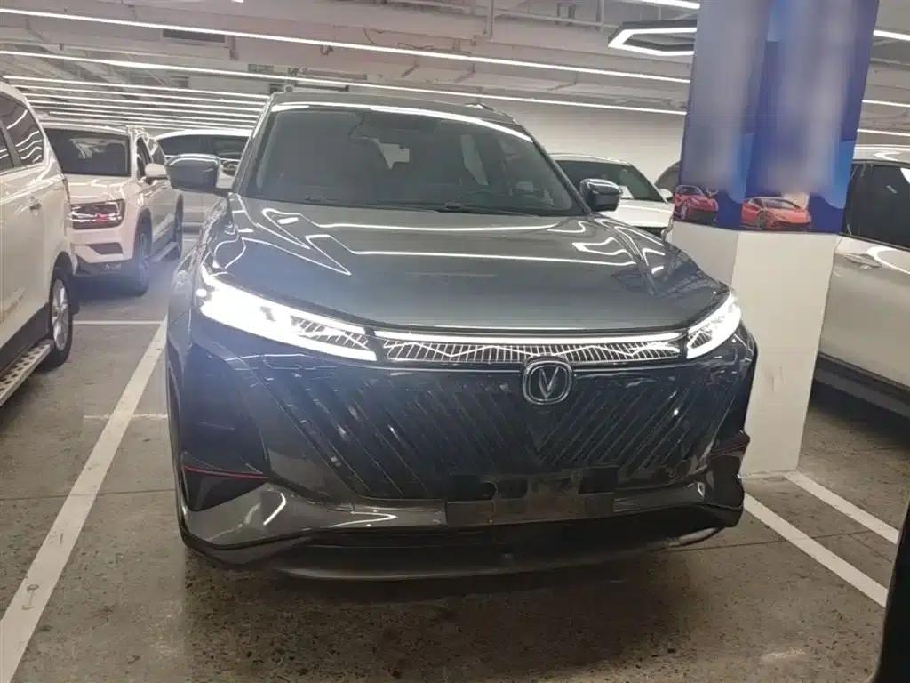 Changan CS75PLUS 2022 Second Generation 1.5T Automatic Premium Edition — миниатюра 3