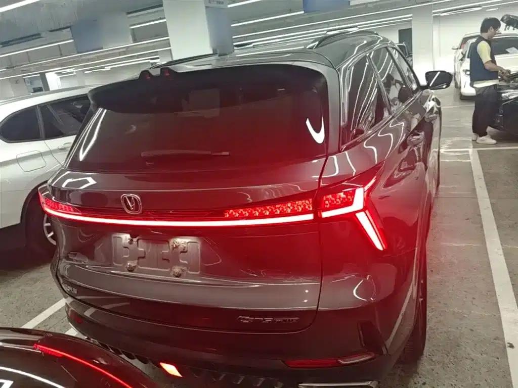 Changan CS75PLUS 2022 Second Generation 1.5T Automatic Premium Edition — миниатюра 6