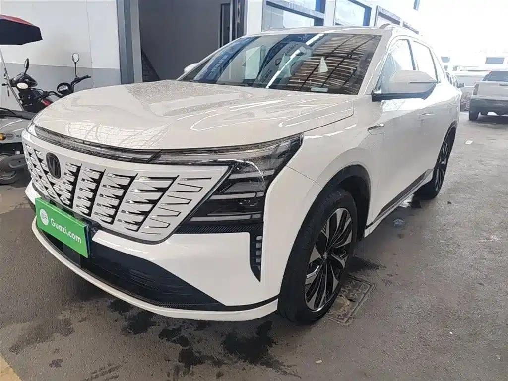 Changan CS75PLUS 2025, Fourth Generation Ultra 2.0T, New Blue Whale Intelligent Power Edition — миниатюра 2