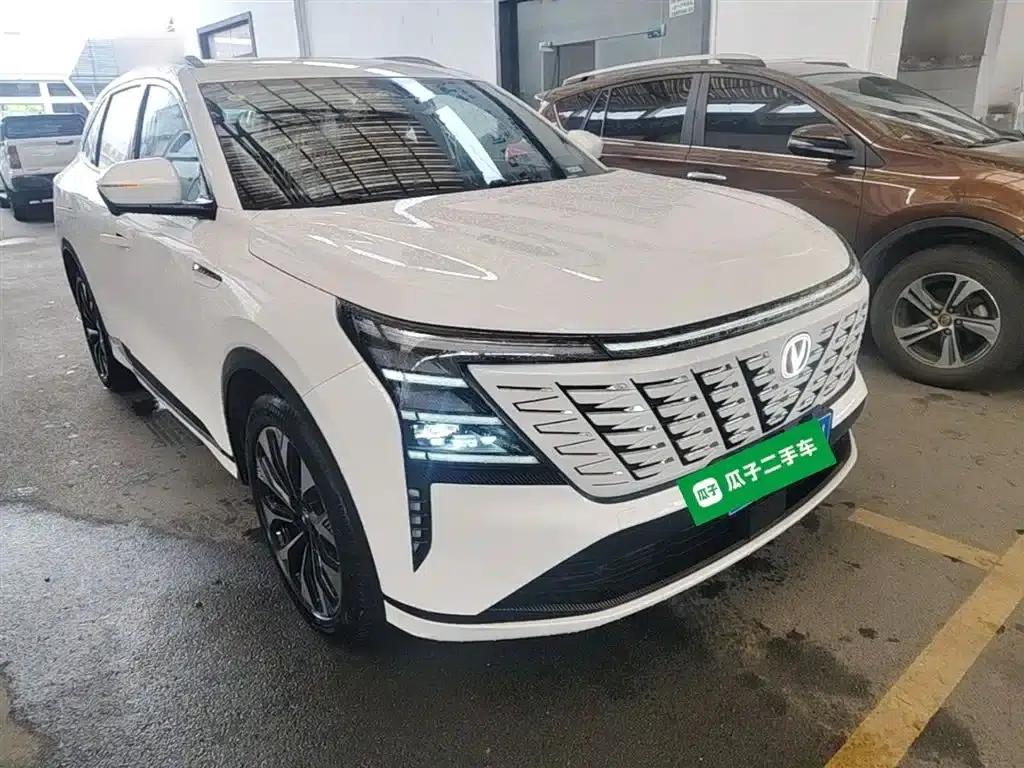 Changan CS75PLUS 2025, Fourth Generation Ultra 2.0T, New Blue Whale Intelligent Power Edition — миниатюра 4