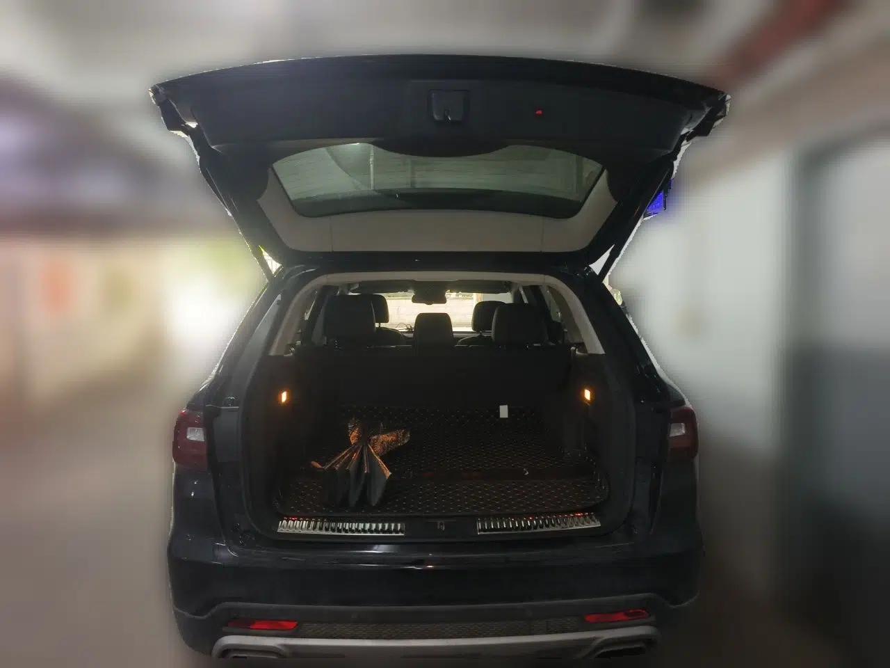 Hongqi HS7 2022 2.0T DCT Two-Wheel Drive Smart Connect Flagship Edition Five Seats — миниатюра 20