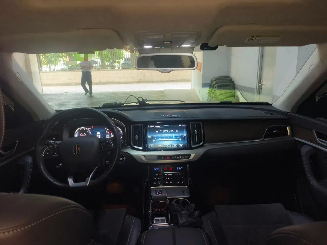 Hongqi HS7 2022 2.0T DCT Two-Wheel Drive Smart Connect Flagship Edition Five Seats — миниатюра 10