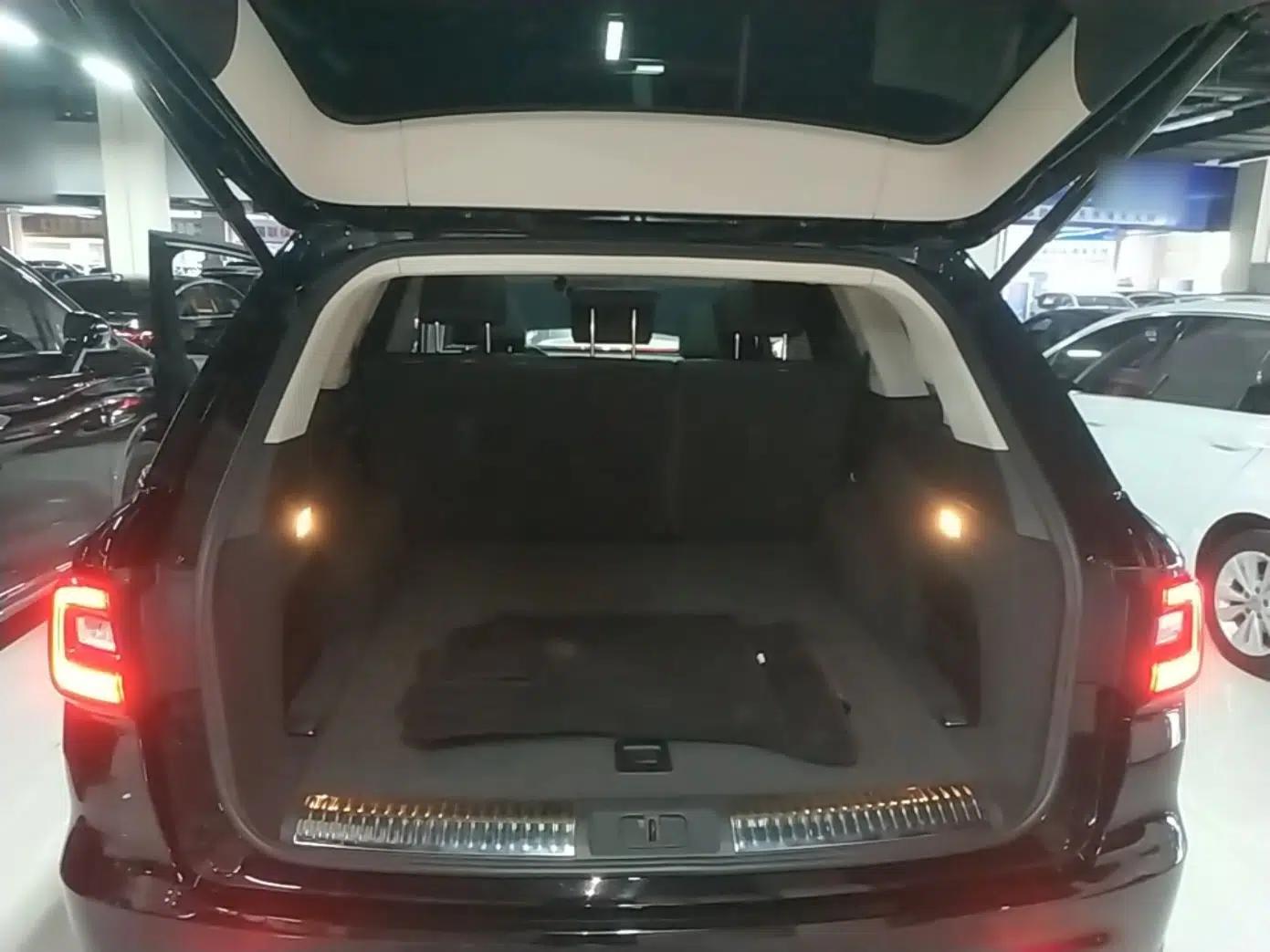Hongqi HS7 2019 3.0T Automatic All-Wheel Drive Smart Connect Flagship Edition — миниатюра 22