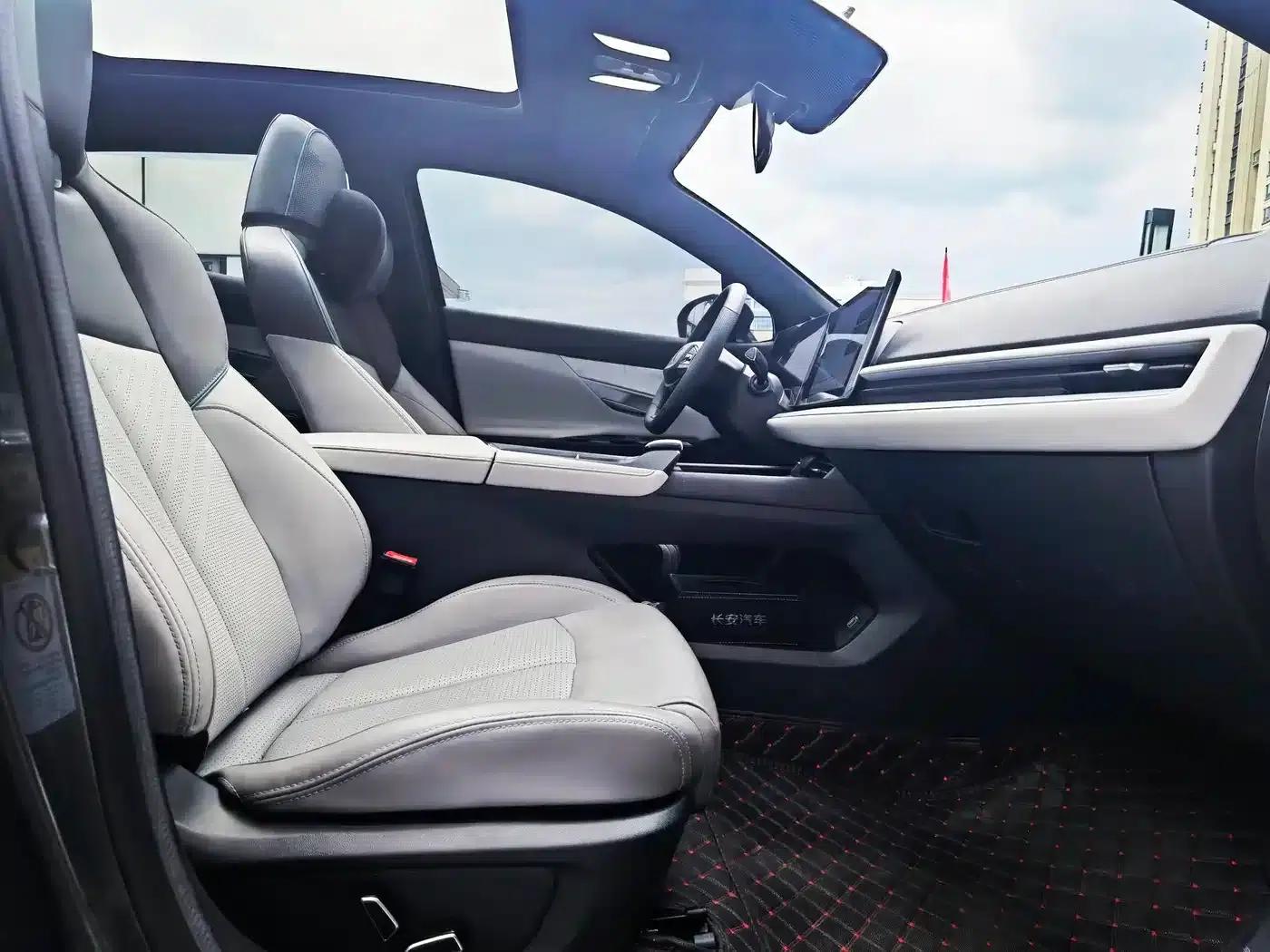 Changan UNI-T 2023 Second Generation 1.5T Flagship Model — миниатюра 25