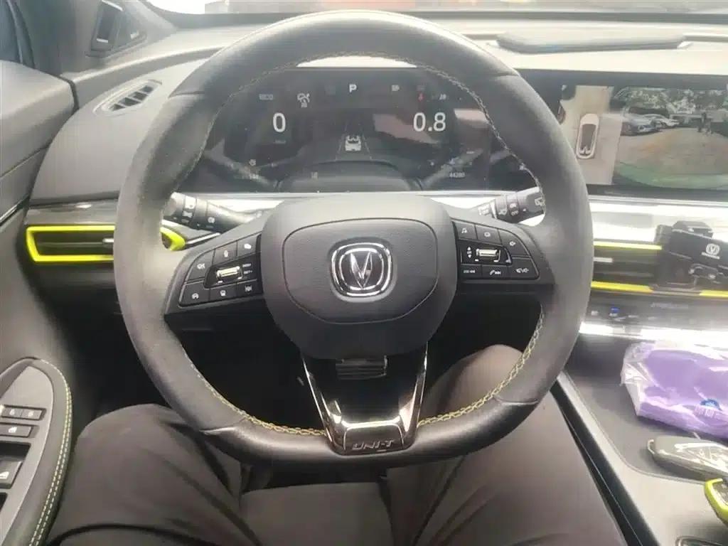 Changan UNI-T 2022 2.0T Sport Navigator Edition — миниатюра 11